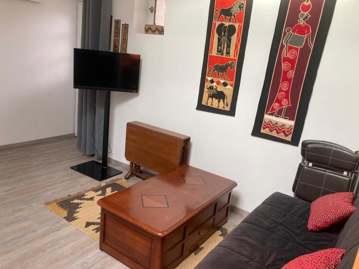 Chambre D'Hotes Les Roches Corme-Royal Екстериор снимка
